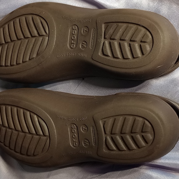 Crocs - Picture 2 of 2